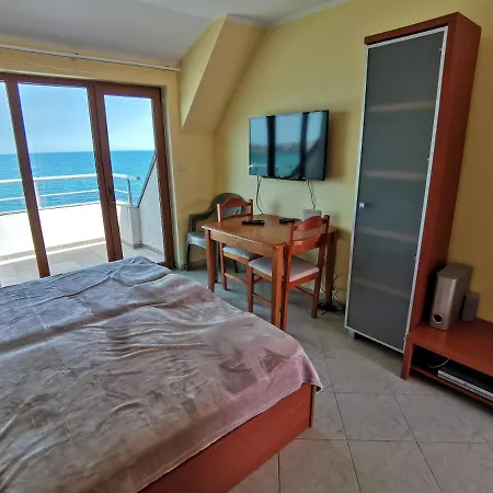Black Sea Paradise, Luxury